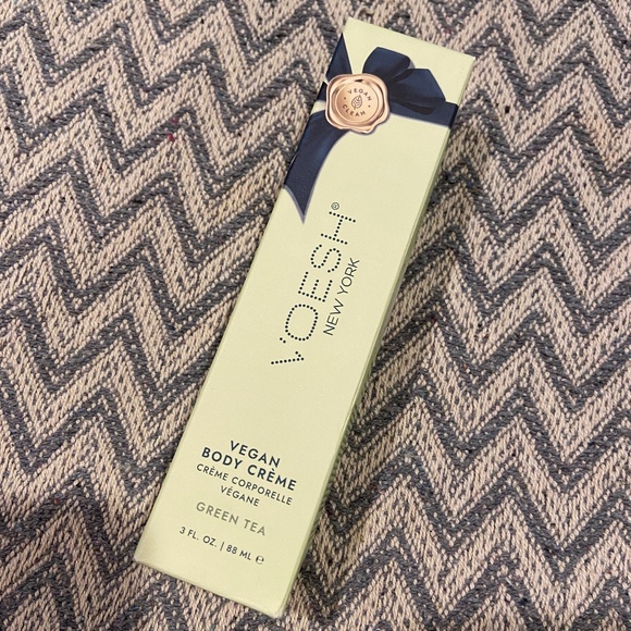 VOESH New York Vegan Body Crème – Green Tea – 3 fl oz / 88 mL – New in Box - Picture 1 of 4